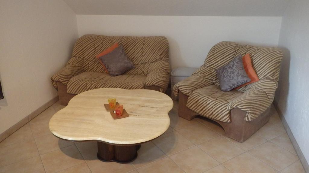 Haus Sonja Apartamento Adenau Quarto foto