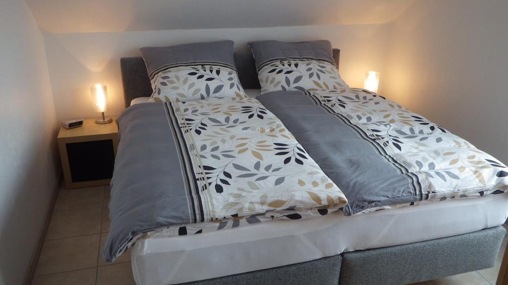 Haus Sonja Apartamento Adenau Quarto foto